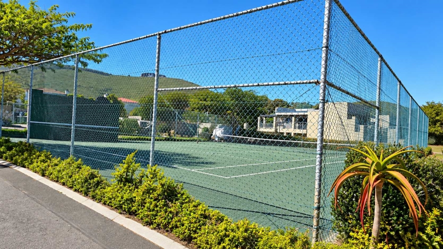 3 Bedroom Property for Sale in Plattekloof Western Cape